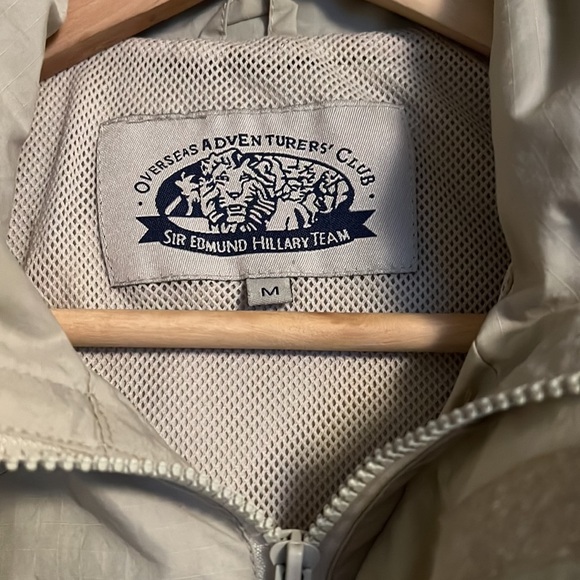 Sir Edmund Hillary team windbreaker jacket rain beige medium outdoor gear - Picture 3 of 12